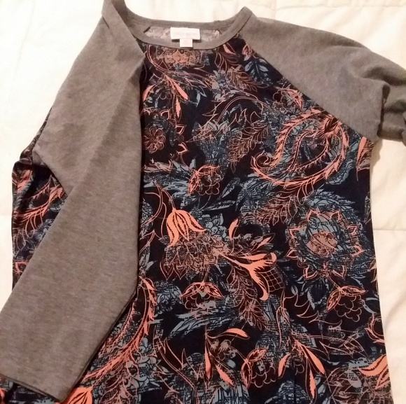 Xs lularoe Randys - Picture 2 of 3